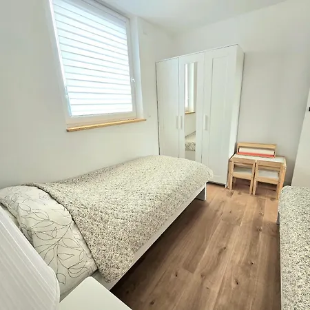 Hunsruecker Tiny Ferien L Hottenbach